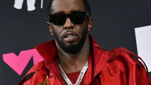 Diddy Dilarikan ke Rumah Sakit Malam Hari Setelah Ditetapkan Tahanan